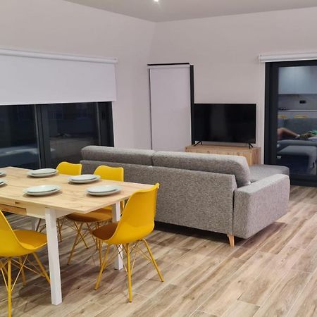 Duplex V53 Vigo Exterior foto